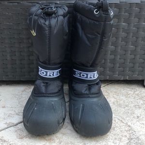 Sorel Black snow boots